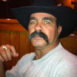 Meet your Posher, Leonel